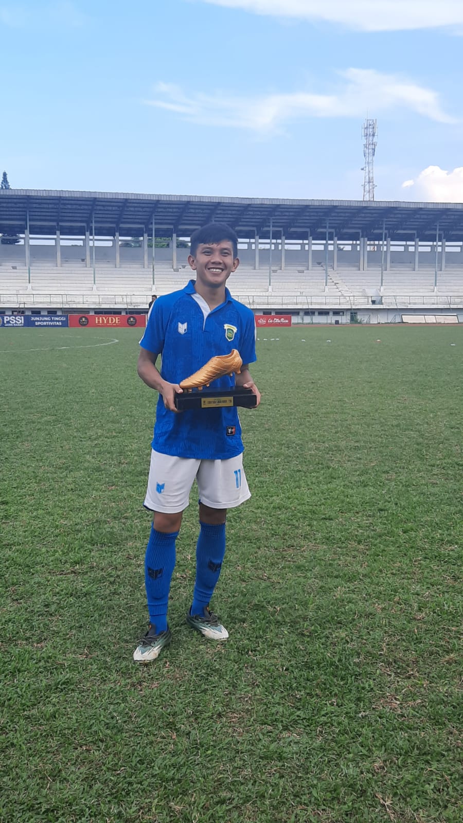 Ega Nugraha Raih 'Golden Boot' sebagai Top Skorer Liga 3 Seri 1 Jawa Barat 2023