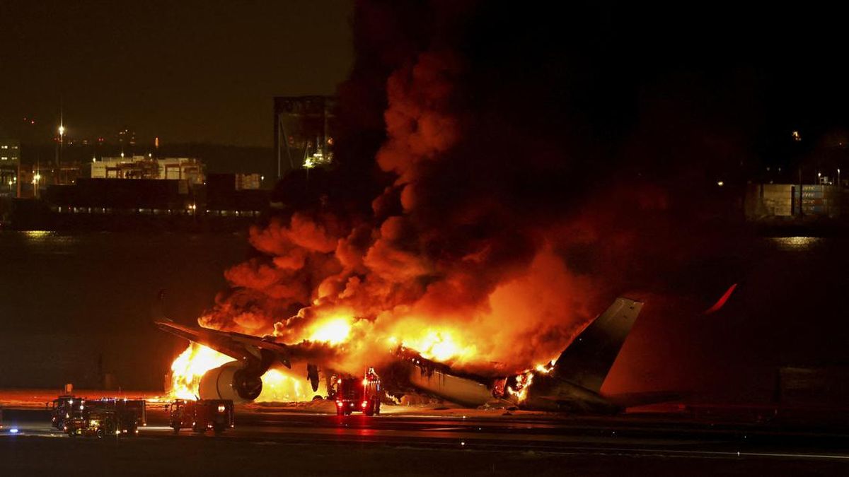 Terungkap Alasan Pesawat Japan Airlines Terbakar
