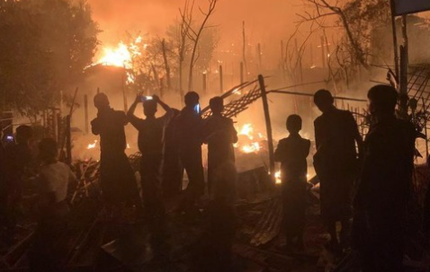 Insiden Kebakaran di Kamp Rohingya, Hancurkan Ratusan Fasilitas