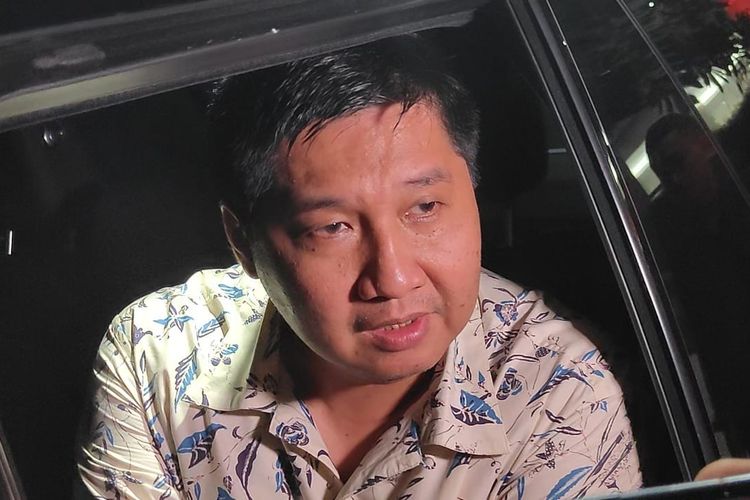 Keluarnya Maruarar Sirait Jadi Pukulan Keras Untuk PDI-P
