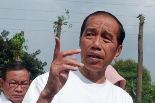 Tanggapan Jokowi Mengenai Isu Mundurnya Mahfud MD dari Kabinet Indonesia Maju