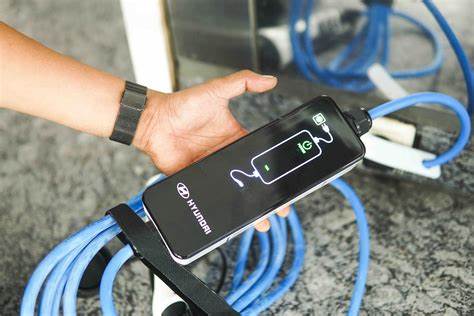 Apa Mengisi Baterai Handphone Semalama Aman ? Cek Faktanya!