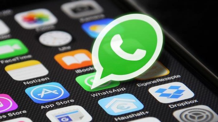 Baru Lagi! WhtsApp Berikan Fitur Kirim Chat Tanpa Kuota