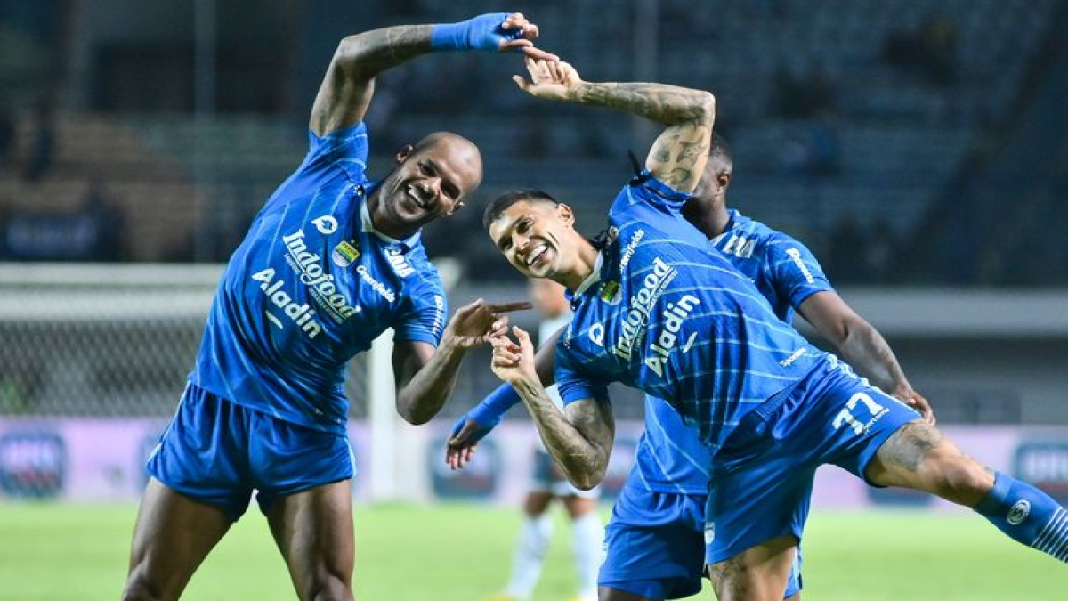 Persib Bandung Hadapi Tantangan Tanpa David da Silva, Pelatih Bojan Hodak Optimis
