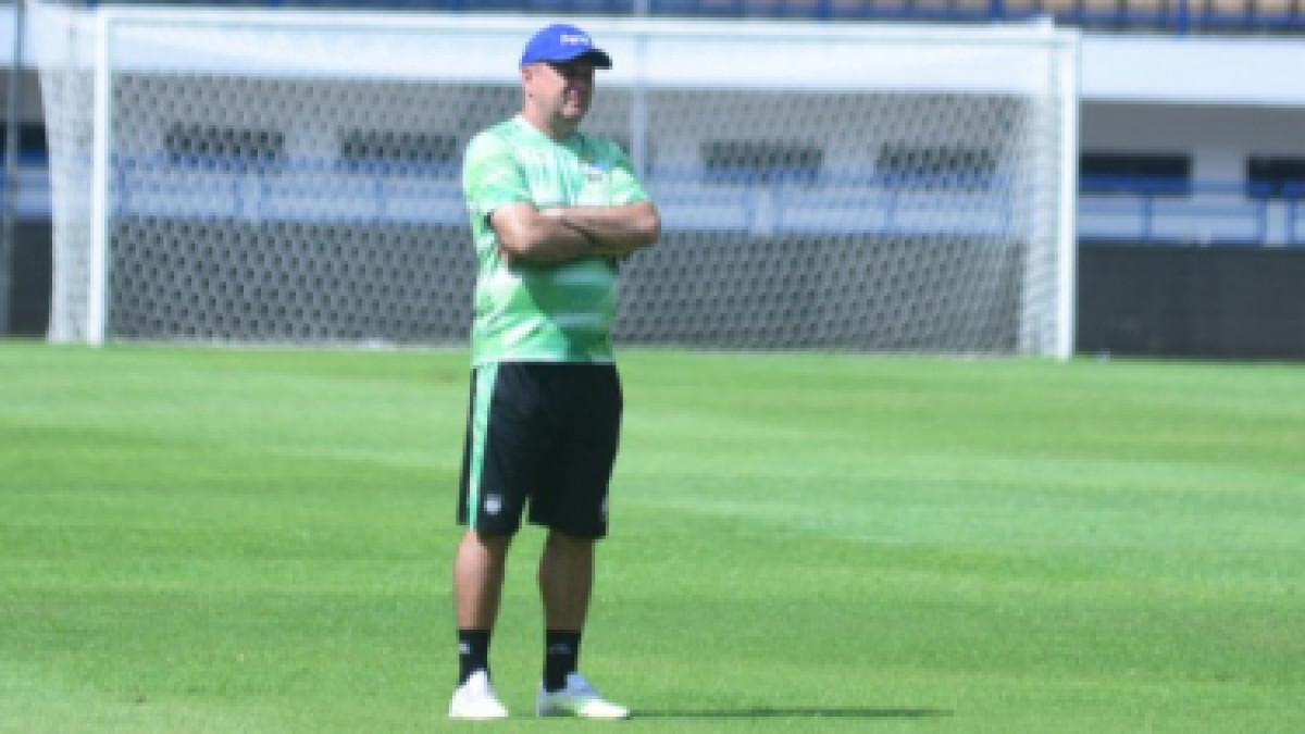 Pelatih Persib Bandung, Bojan Hodak, Puas dengan Performa Pemain dalam Game Internal
