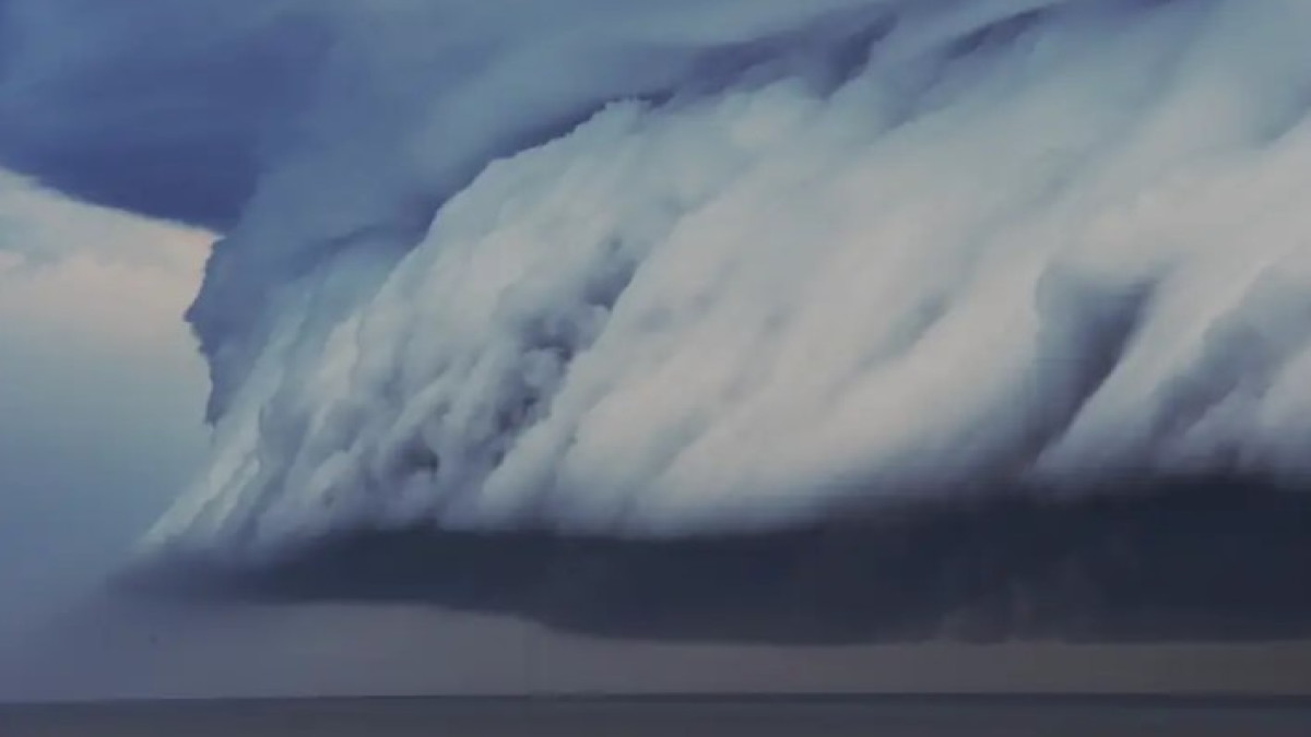 Bagaimana Cara Terbentuknya Awan Tsunami yang Sempat Viral di Jagat Maya?