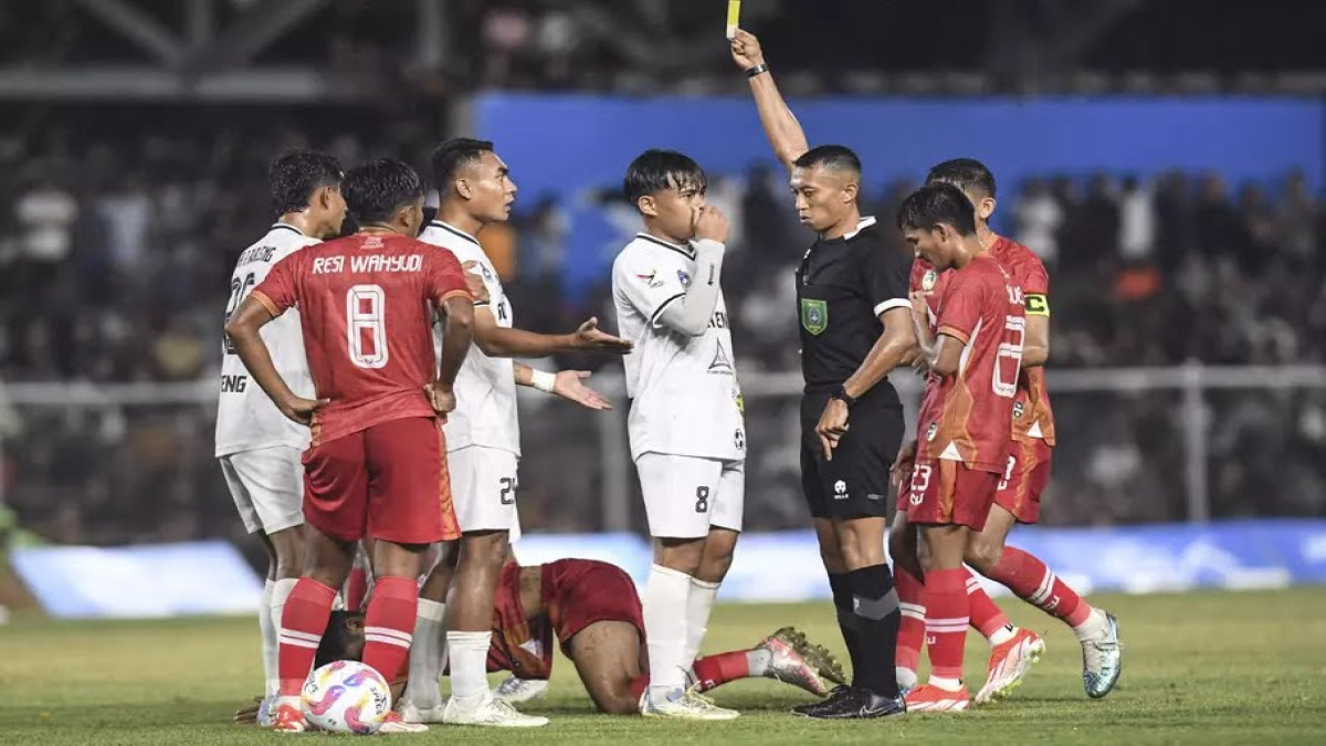 Wasit Eko Agus Sugih Harto Terancam Sanksi dari PSSI Usai Insiden Pemukulan di Laga Semifinal PON 2024