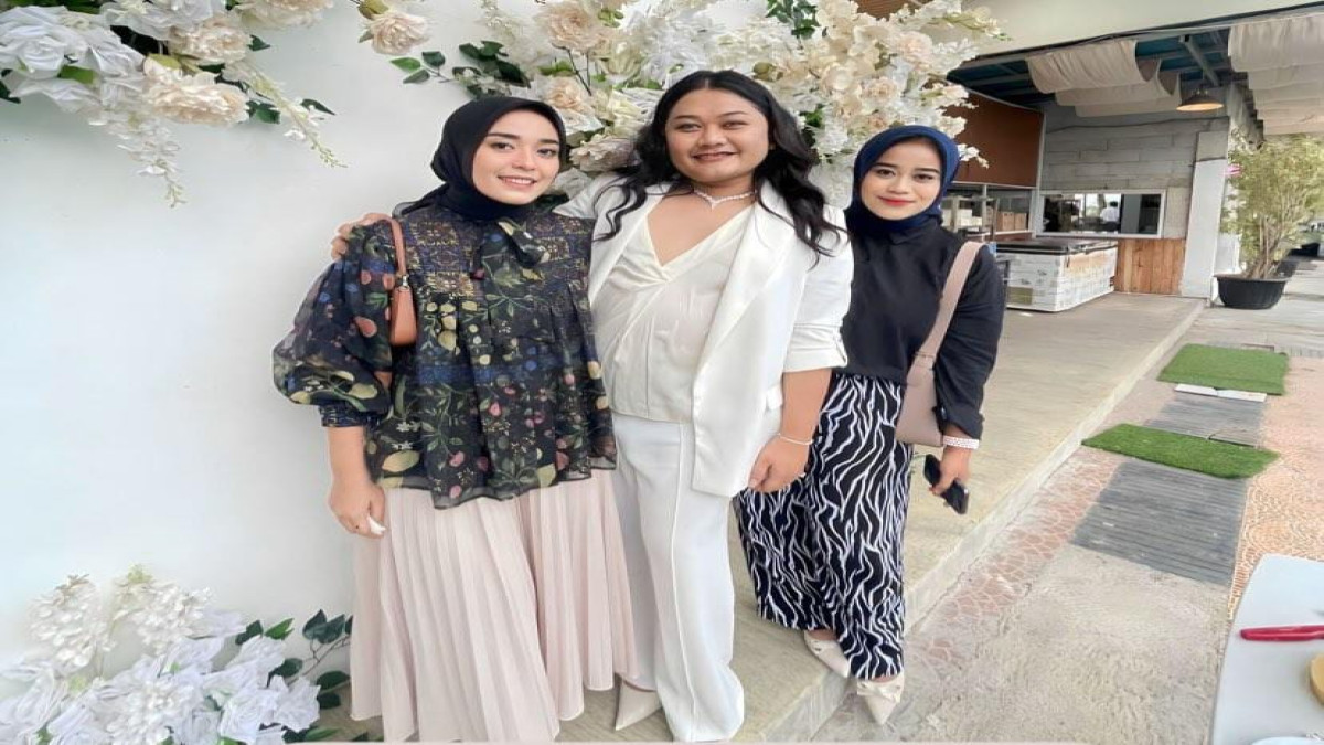 Perjalanan Bisnis Diti Bersaudara, Bermodal Hobi dan Nekad, Miliki Toko Make Up & Skincare Self Service Pertama di Subang