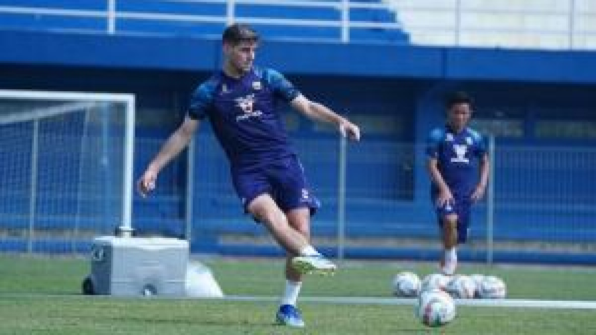 Nick Kuipers Optimis Persib Bandung Masih Punya Peluang di AFC Champions League 2