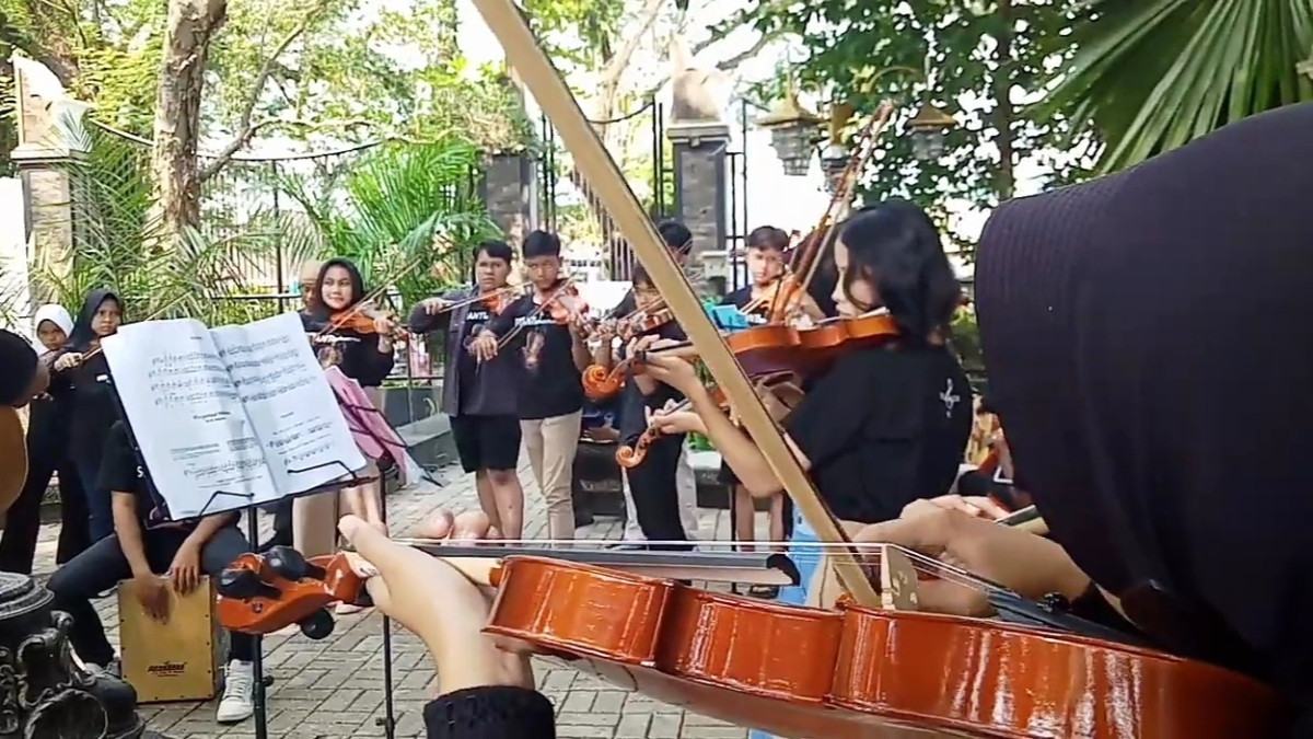 Komunitas String Purwakarta Bermusik di Alam Terbuka, Pelajar dari Tingkat SD hingga SMA