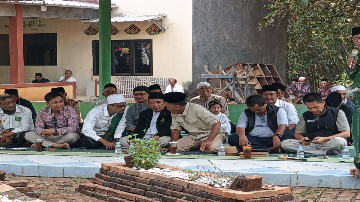 Jelang Hari Santri Nasional, H Ruhimat Ziarah ke Makam Muassis Nahdatul Ulama Subang