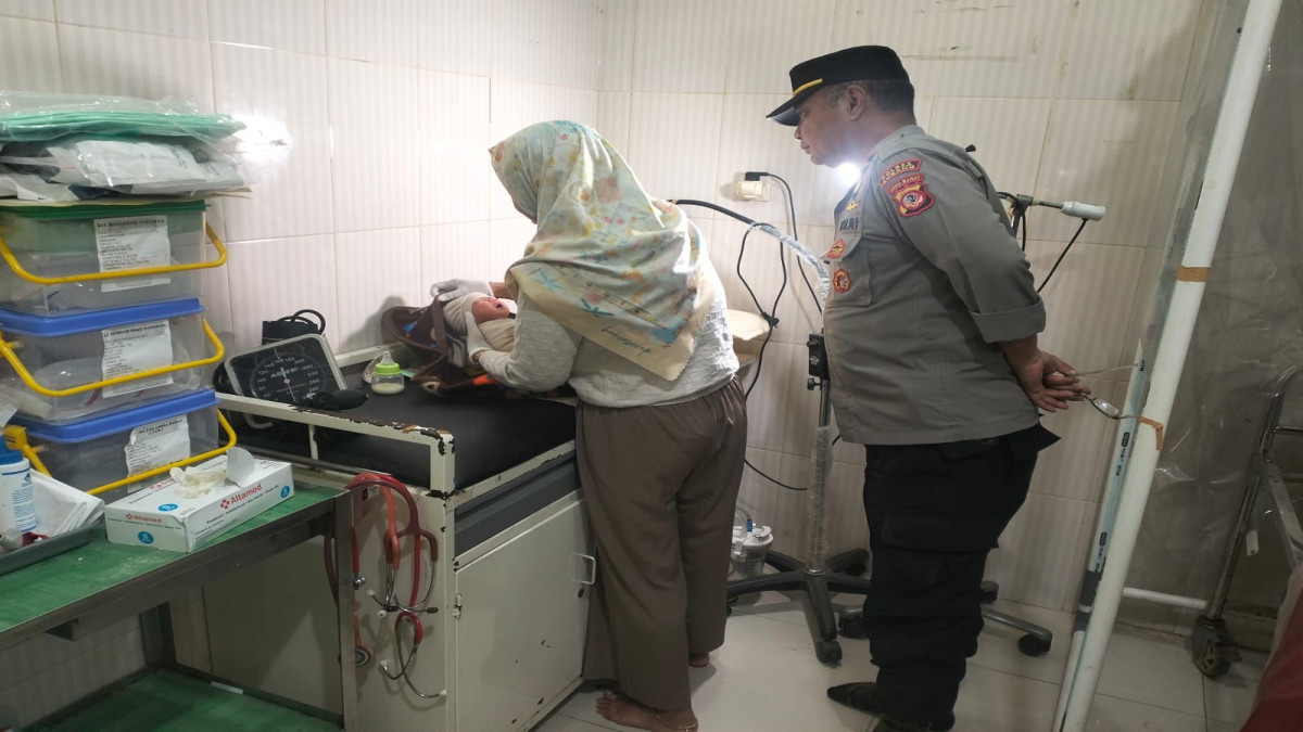 Bikin Geger, Begini Kronologis Penemuan Bayi Perempuan di Palasari