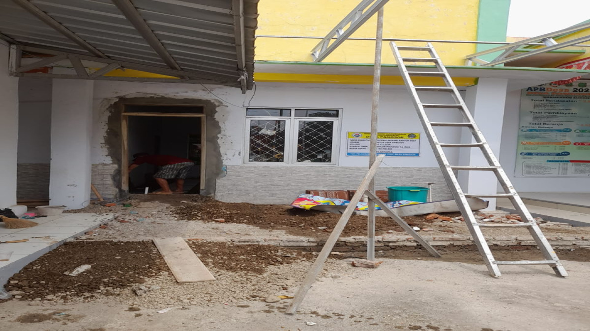 Realisasikan Banprov, Pemdes Pangsor Renovasi Kantor Desa
