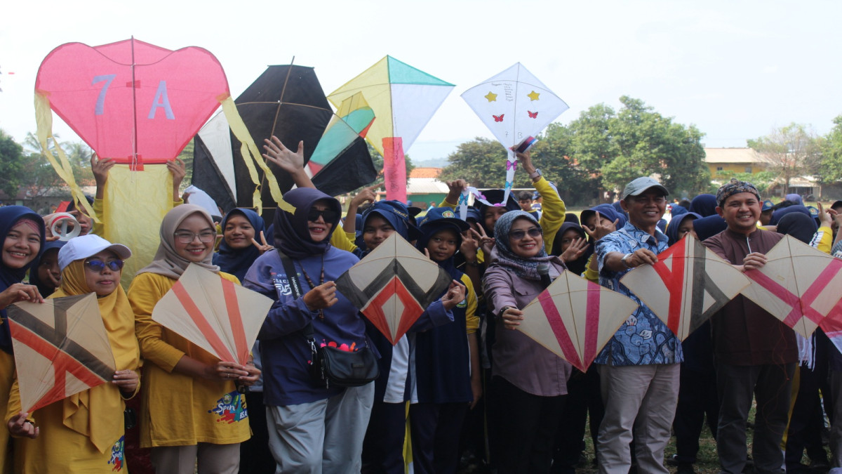 Kegiatan P5 SMPN 4 Subang Angkat Kearifan Lokal