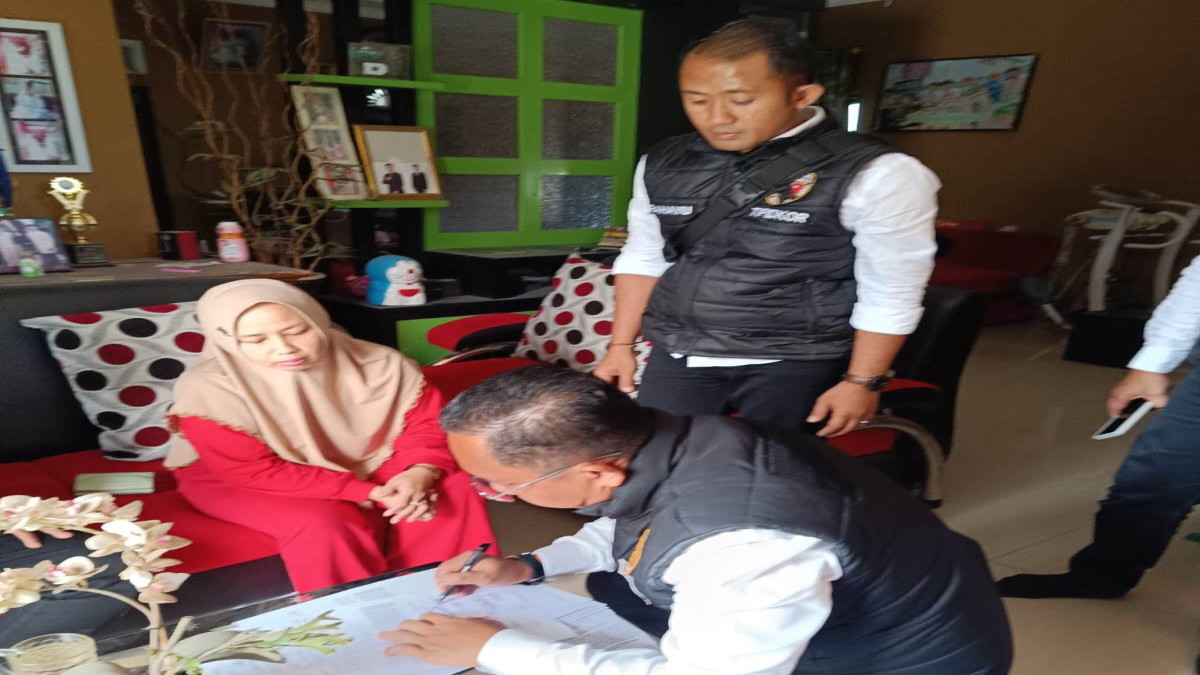 Dugaan Korupsi Dana Desa, Polres Purwakarta Geledah Kediaman Mantan Kades Pangkalan Bojong Purwakarta