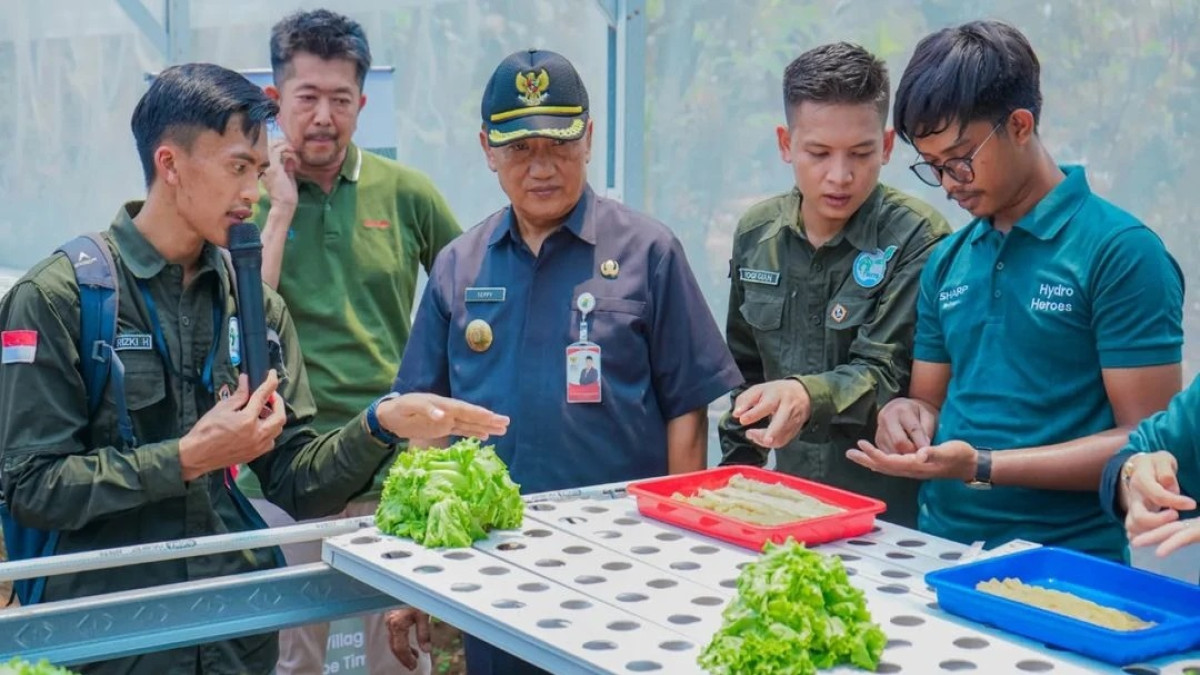 Hydro Heroes Solusi Petani Muda Karawang
