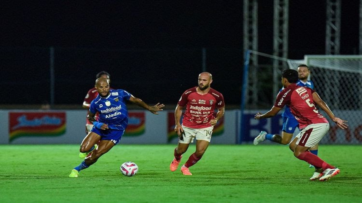 Laga Persib Bandung Kontra Bali United Ahirnya Resmi Ditunda
