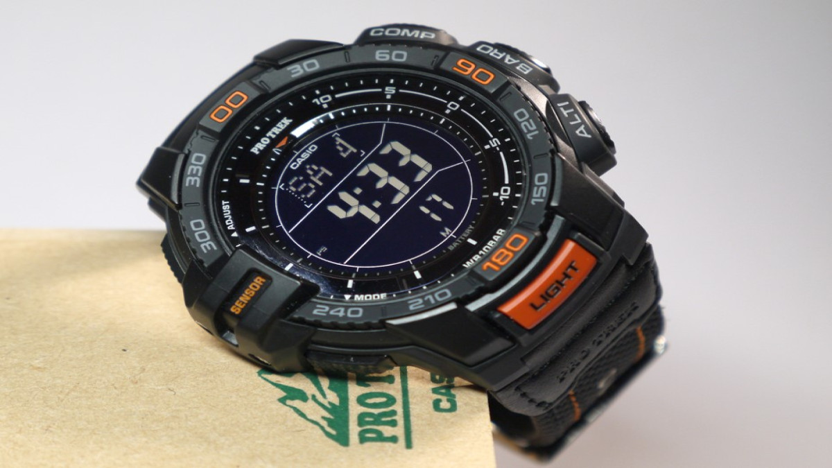 5 Fitur Canggih Jam Tangan Casio ProTrek Triple Sensor