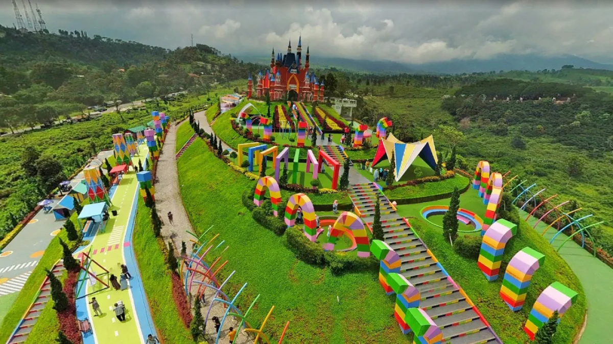 Berapa Harga Tiket Masuk Florawisata D'Castello Subang 2025? Cek Disini Infonya