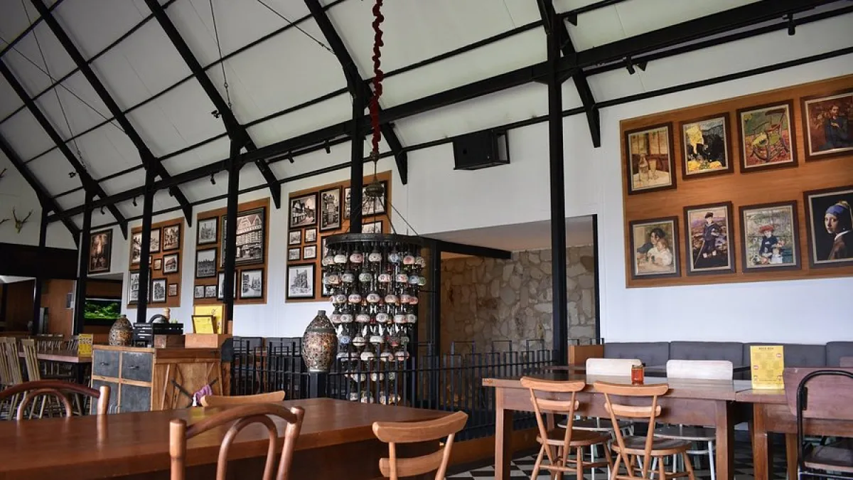 Rekomendasi Tempat Makan di Lembang dengan View Estetik: Panduan Lengkap Kuliner dengan Panorama Pegunungan