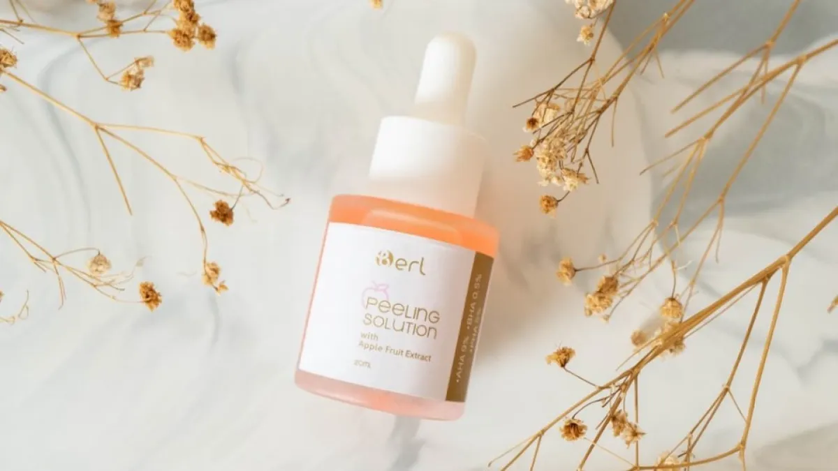 Kulit Kusam Bye-Bye! Ini Keunggulan B Erl Peeling Solution with Apple Fruit Extract
