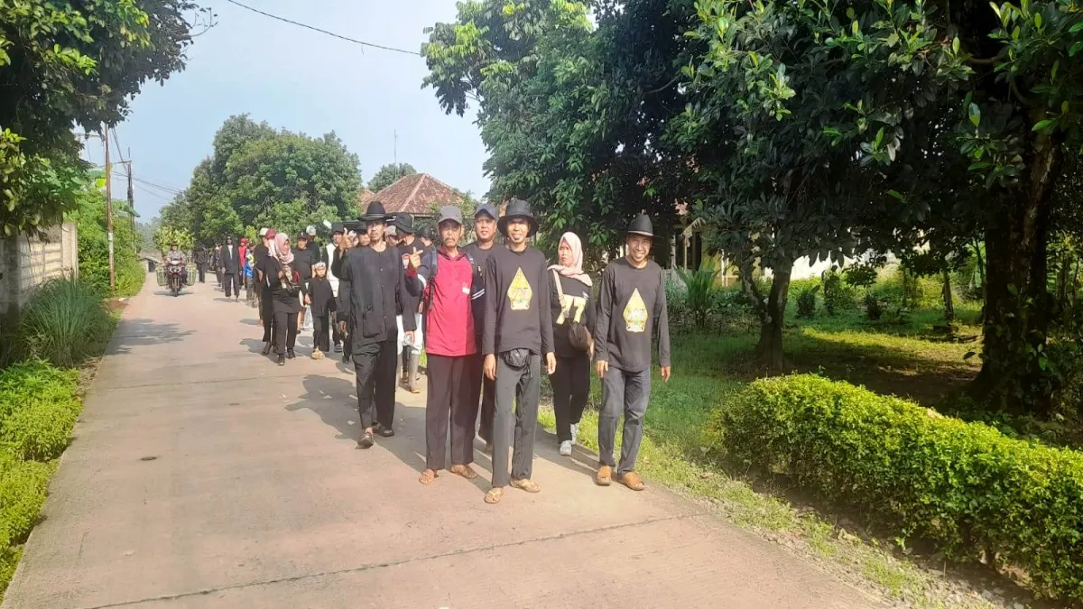 Jelang Ruwat Bumi Pemdes Margahayu di Subang Susur Batas Desa