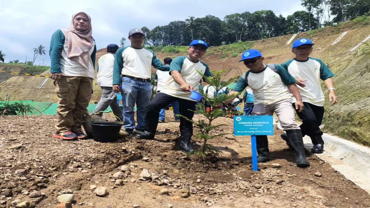 Tanam 1.820 Pohon di Mata Air di Subang, Kolaborasi Jaga Kelestarian Alam