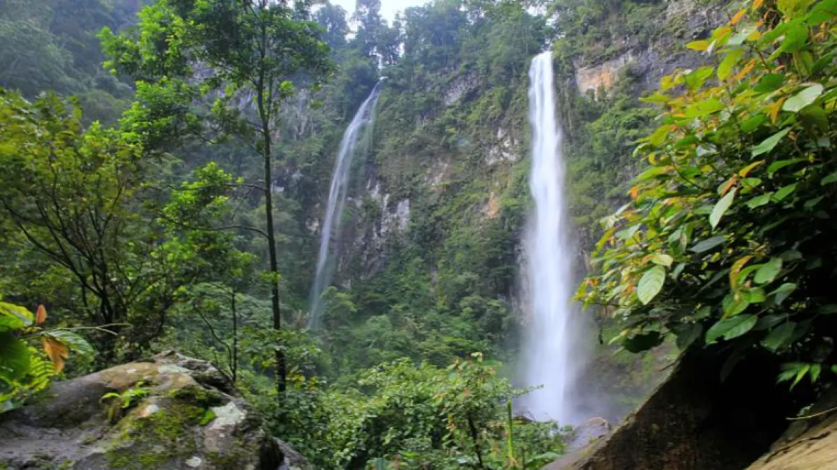 Rekomendasi Curug di Subang yang Wajib Dikunjungi, Bikin Pikiran Langsung Segar!
