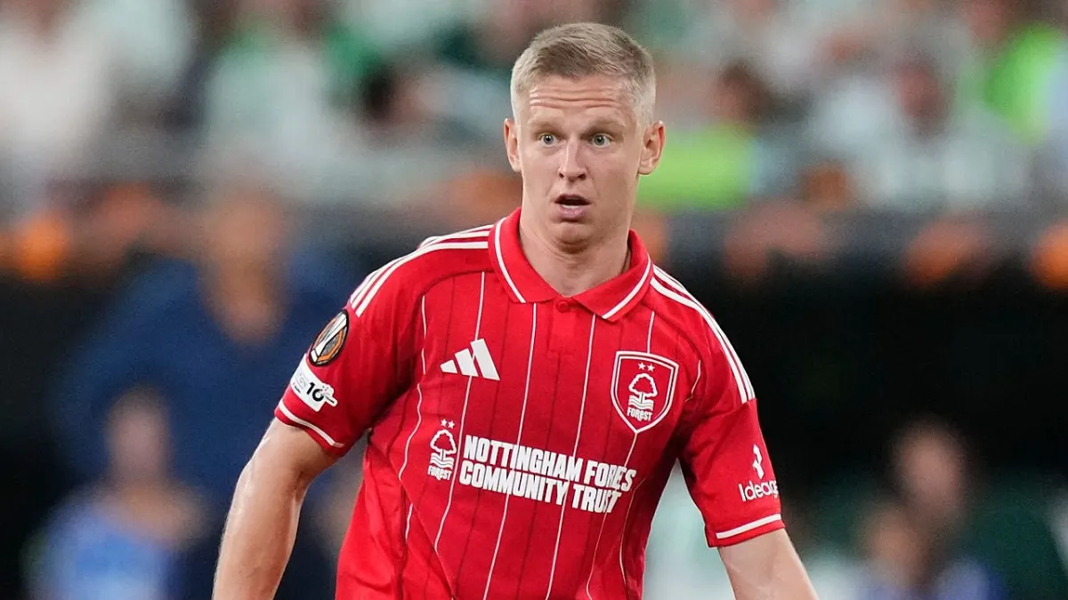 Zinchenko Tak Laku di Eropa? Isu Politik hingga Nasib Suram di Nottingham Forest