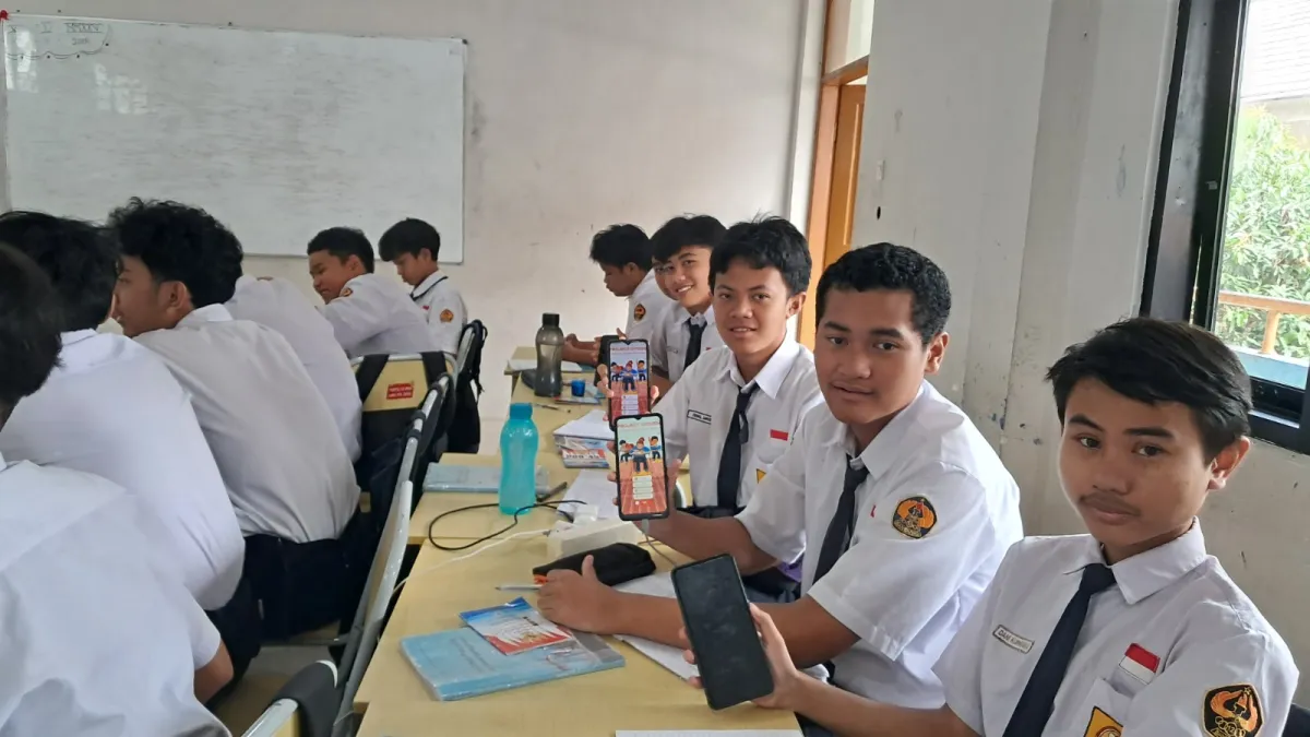 Inovasi Pembelajaran Berbasis Augmented Reality Perkuat Karakter Kebinekaan Global Pelajar Indonesia