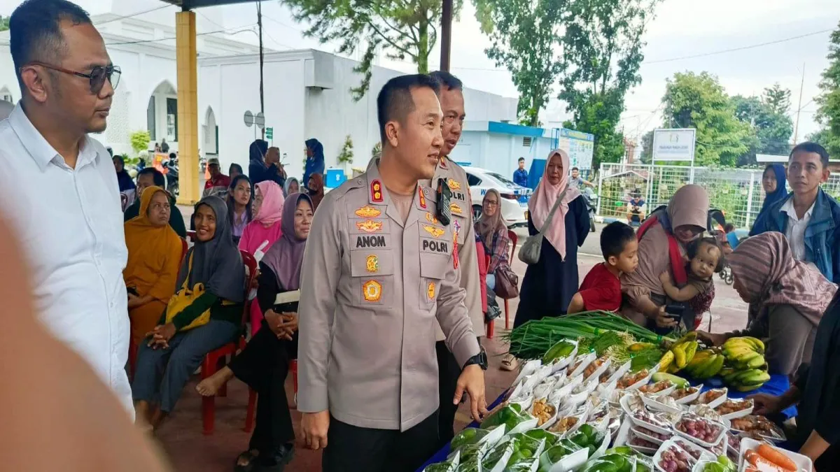 Polres Purwakarta Jaga Daya Beli Masyarakat lewat Gerakan Pangan Murah