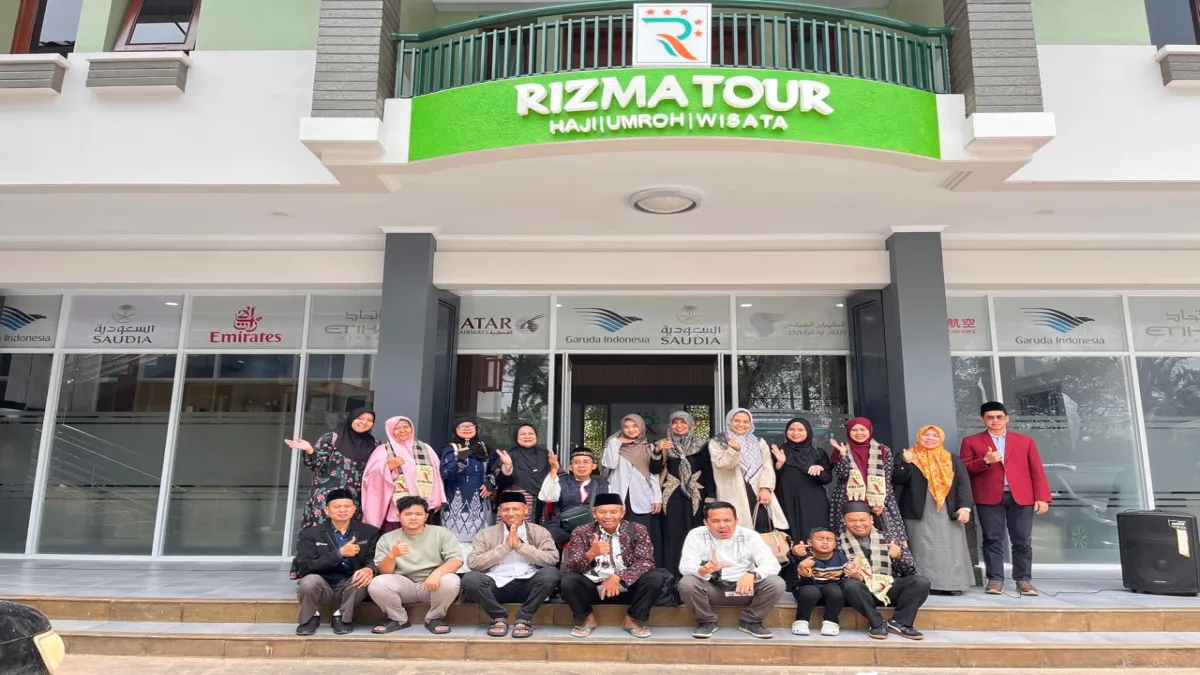 PT Rizma Cahaya Utama Berangkatkan 19 Jamaah Umroh Hainan 12 Hari di Awal Ramadan