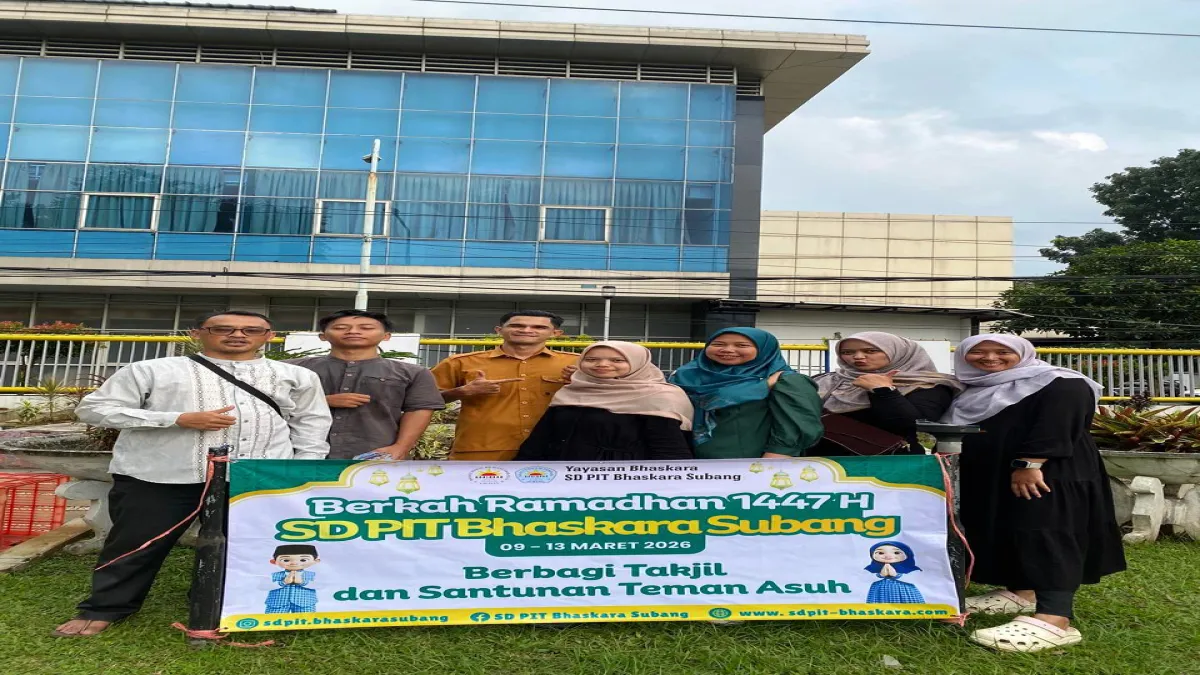 Bagikan 514 Takjil dan 164 Sembako, SD IT Bhaskara Subang Tebar Berkah Ramadhan