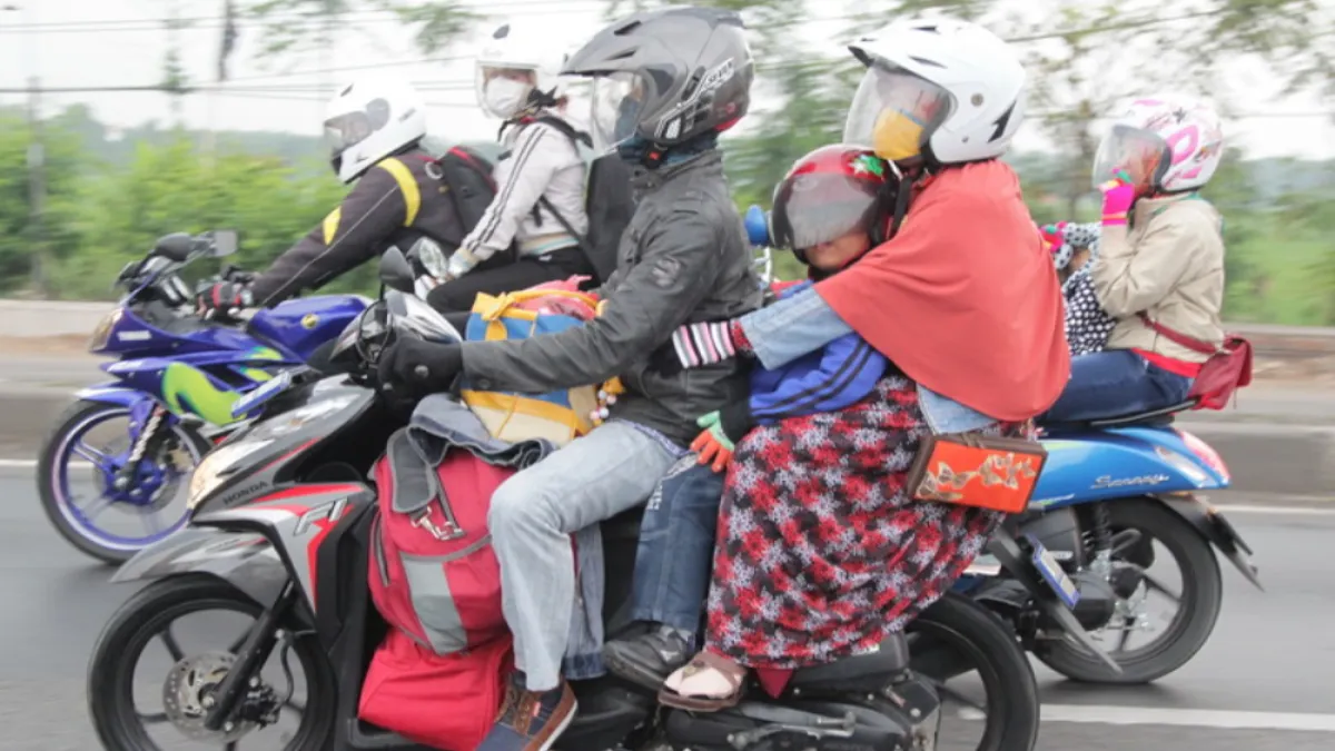 Tips Mudik Lebaran Pakai Motor dengan Aman dan Lancar