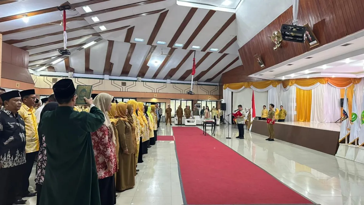 238 Kepala Sekolah dan 20 Pejabat Fungsional Dilantik Bupati Subang