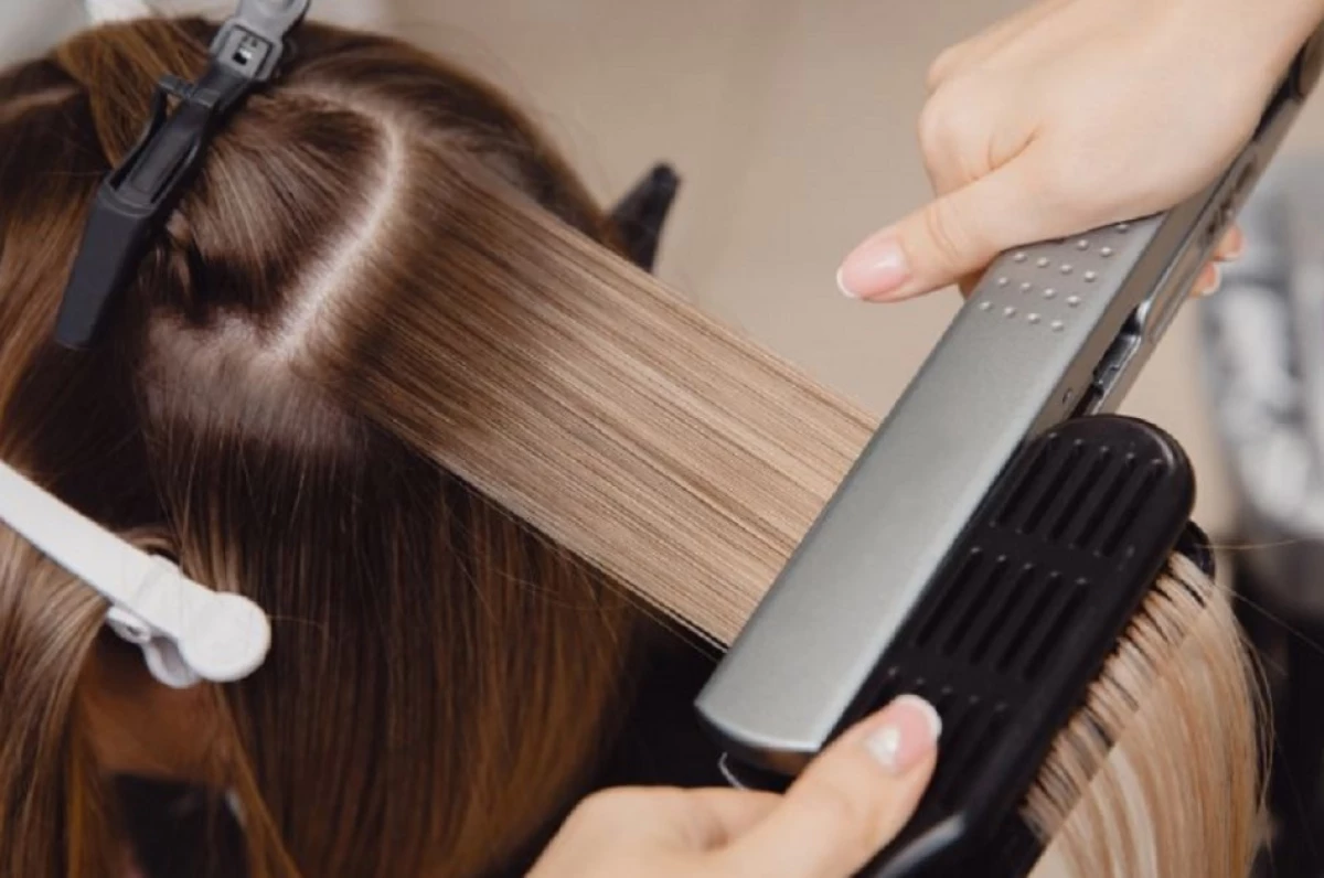 Cara Merawat Rambut yang Sering Dicatok!