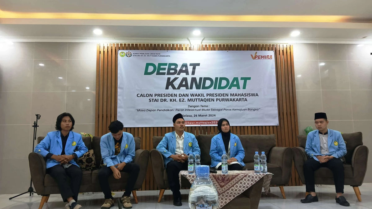 Debat Capres-Cawapres BEM STAI Muttaqien Purwakarta Jadi Pendidikan Politik