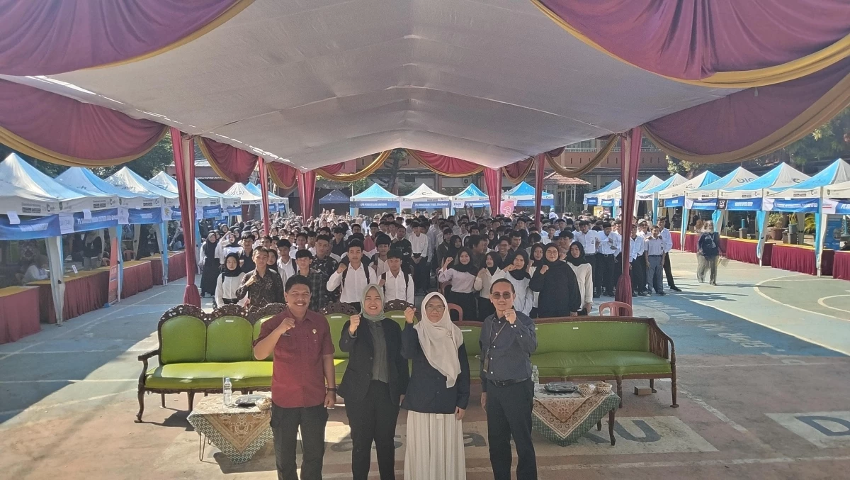SMK PGRI Subang Sukses Gelar Job Fair, Diikuti Ratusan Pencari Kerja