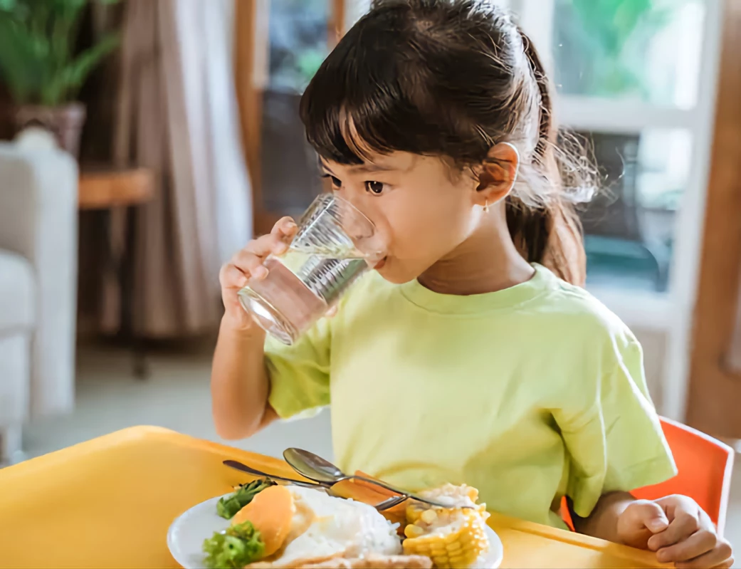 Tahukah Ibu, Gizi Anak Usia Sekolah Berbeda? Ini Makanan Pendukungnya!