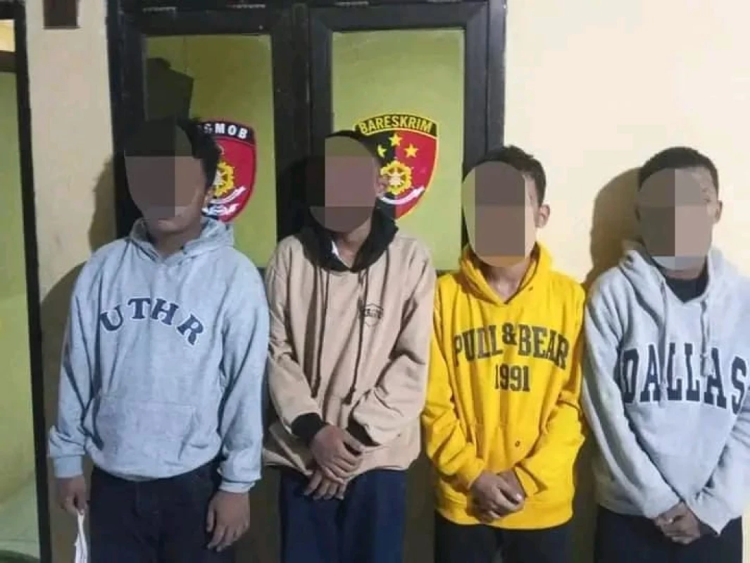 Polsek Purwasari Karawang Amankan 4 Remaja yang Terlibat Aksi Tawuran