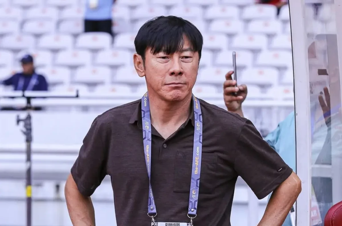 Shin Tae Young Masih Berpeluang Melatih Timnas Indonesia, Robin Van Persie Siap Jadi Alternatif