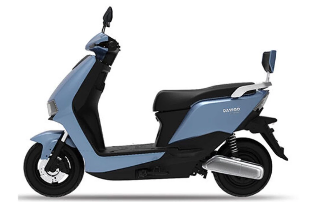 Spesifikasi Motor Listrik Davigo Space: Skutik Listrik Gesit dengan Jarak Tempuh 120 KM!
