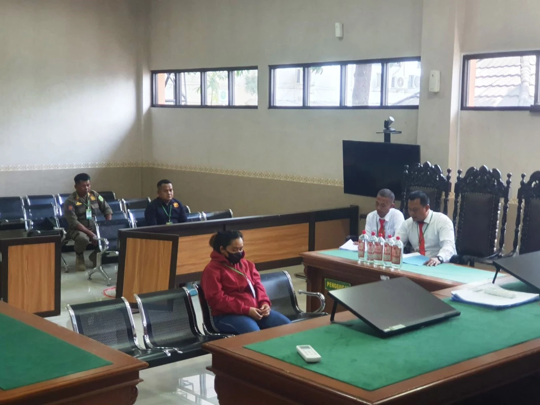 Satpol PP Tindak Tegas Pedagang Miras Ilegal di Wilayah Kabupaten Subang