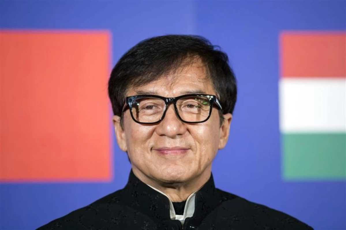 Daftar Fakta Unik Jackie Chan yang Semakin Tua Hingga Tips Sukses Ala Dirinya