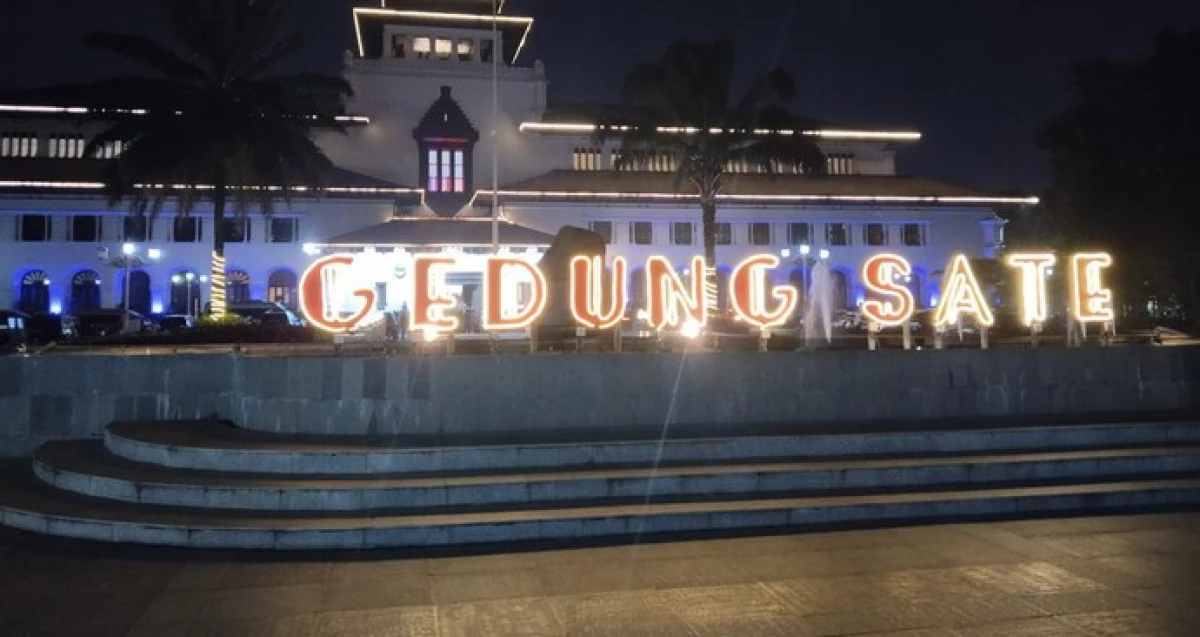 Pemprov Jabar Akan Gelar Nobar Final Liga 1 Persib vs Madura United di Depan Gedung Sate!