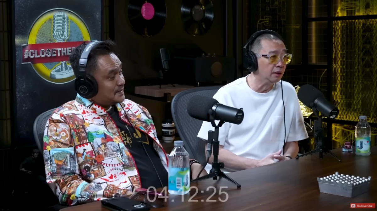 Coach Justin Ogah Sepanggung Lagi Bareng Bung Towel, Kenapa