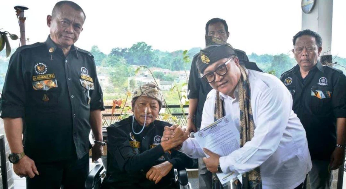 Kakang Prabu Jadi Dewan Kehormatan LSM GMBI