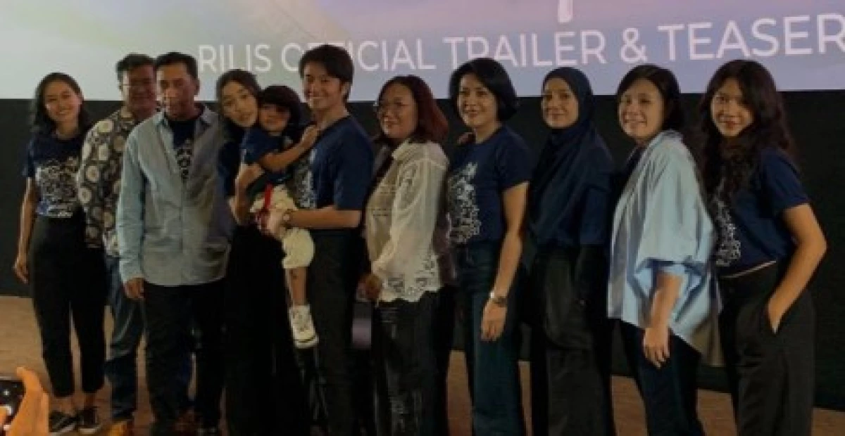 Daftar Pemain Film Dua Hati Biru, Zara Adisty Digantikan Nurra Datau Ini Alasannya