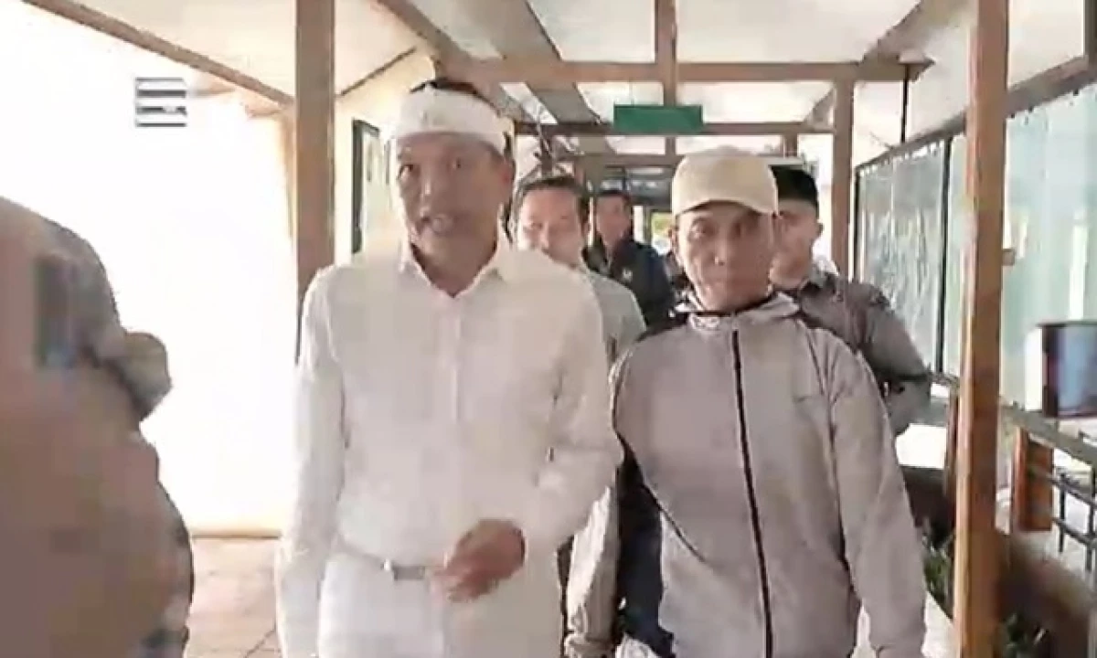 Dedi Mulyadi Dampingi Keluarga Pegi Setiawan Saat Sidang Gugatan Praperadilan di PN Bandung