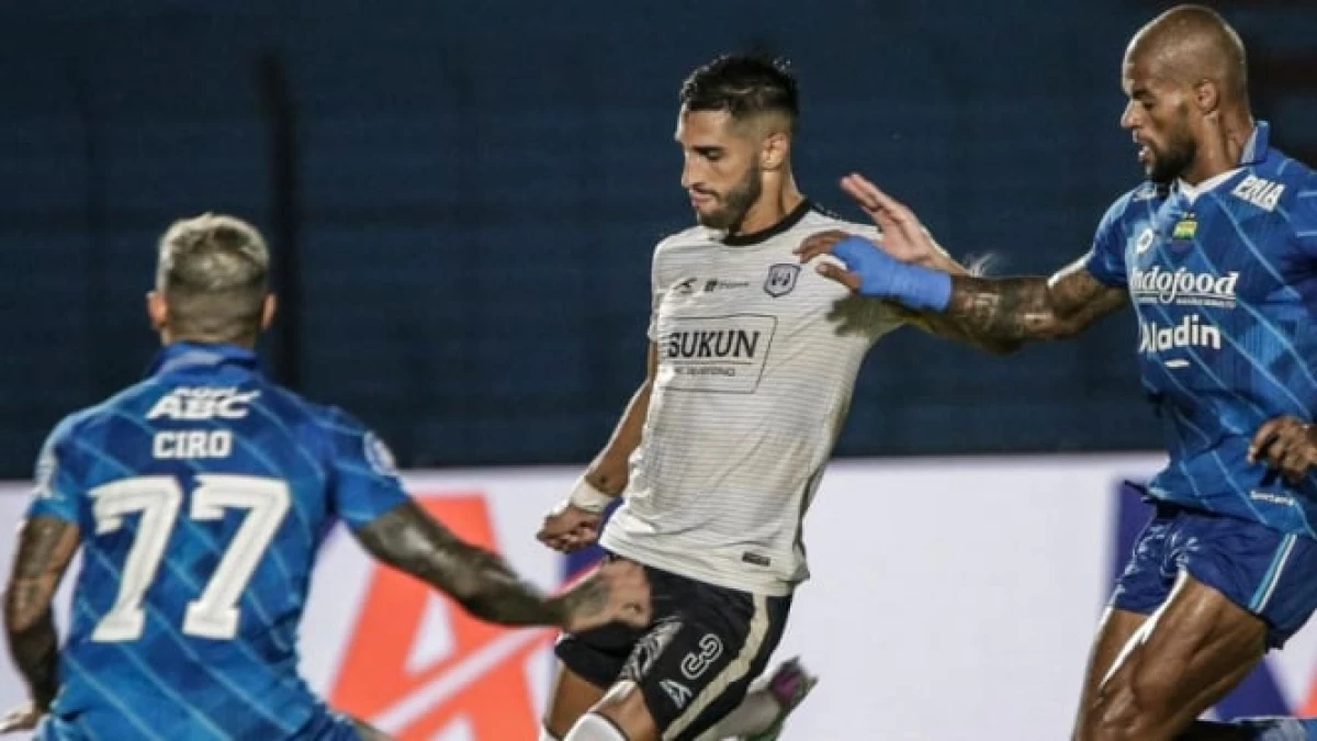 Hasil BRI Liga 1 2023-2024, Top Skor, Top Asis, dan Klasemen Sementara.